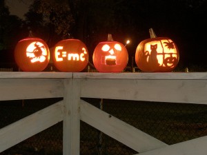 Halloween pumpkin four1 300x225 Halloween pumpkin carving ideas